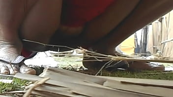 Sultry Desi Delight: A Hairy Piss Fantasy
