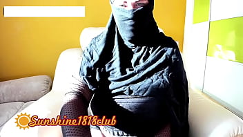 Qatari Milf In Hijab Shows Off Her Big Arab Tits And Gets Off On Cam